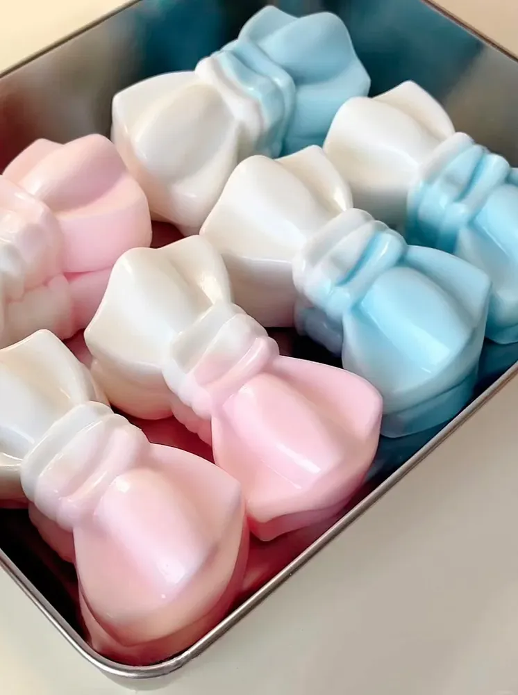 Squishy Bow Stress Relief Decompression Toy — photo 2
