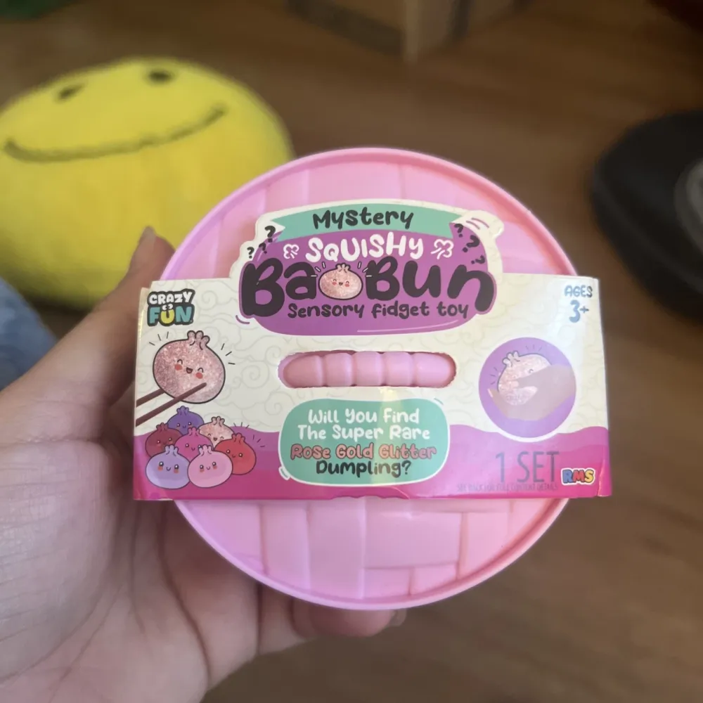Squishy Bun Charming Mystery Squishy "Dumpling" (Pink Glitter) Blind Box — photo 4