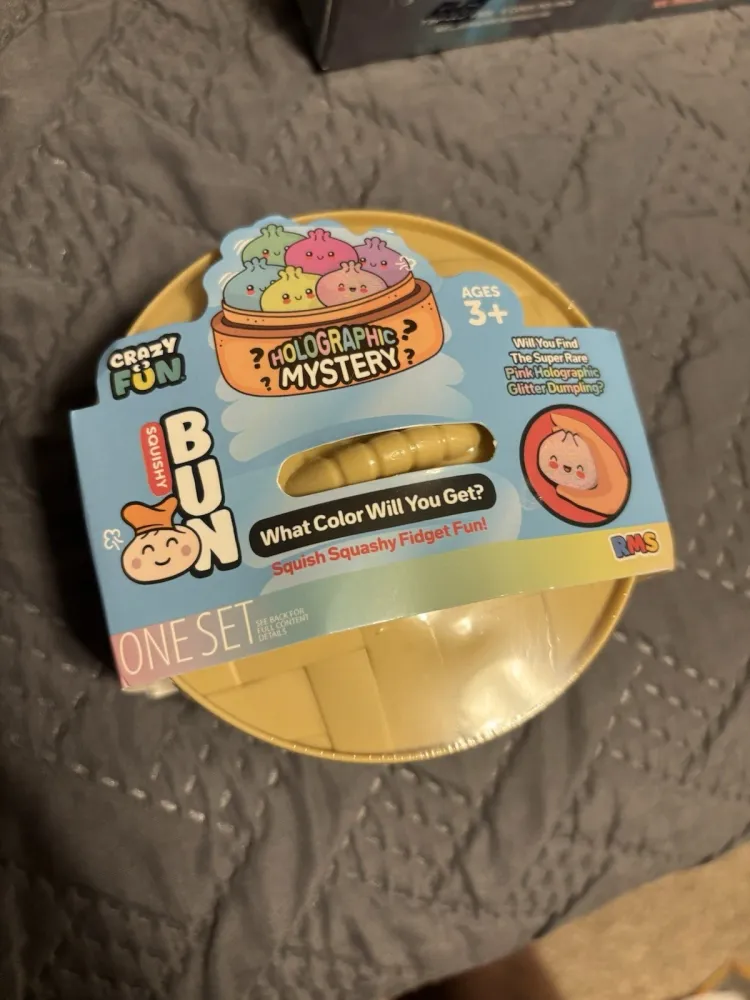 Squishy Bun Mystery Squishy "Dumpling" - Pink Halographic Glitter Bun Toy — photo 3