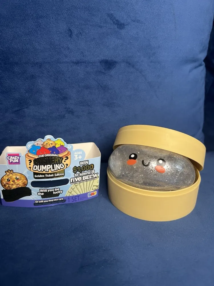 Squishy Bun Rainbow Mystery Squishy "Dumpling" (Golden Glitter) Blind Box — photo 6