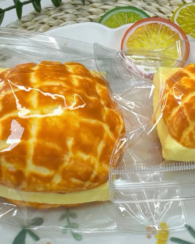 Squishy Cheese Bread Stress Relief Decompression Toy — photo 3