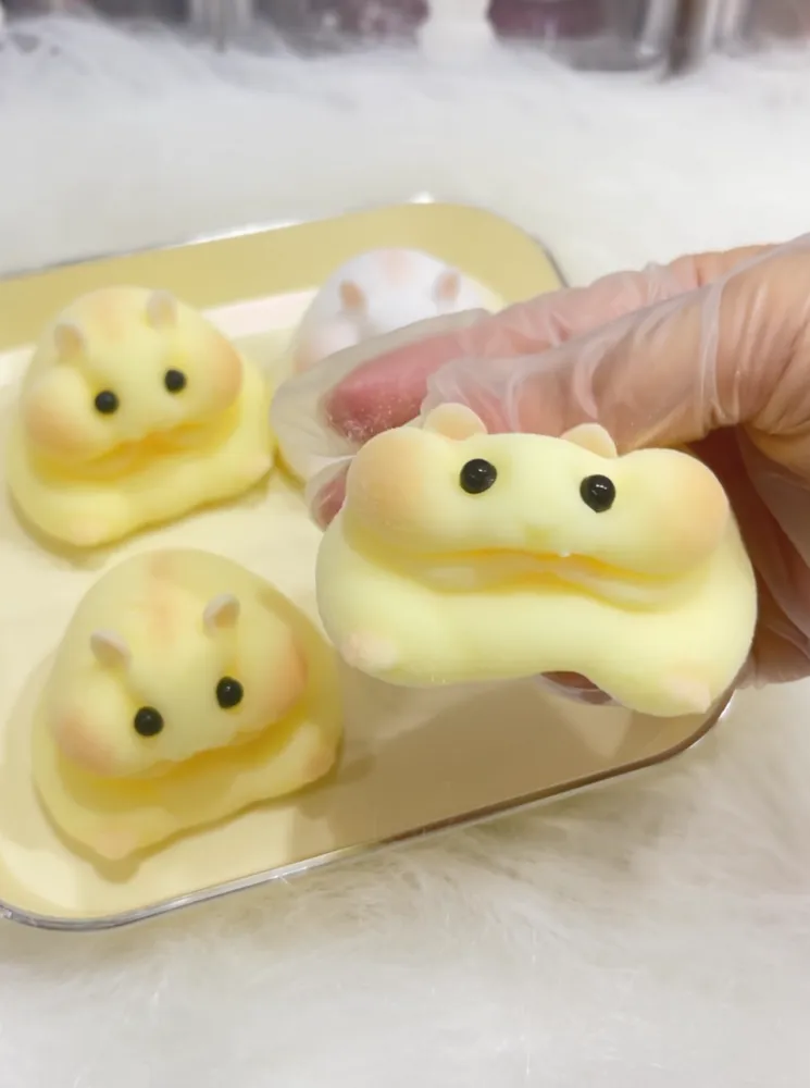 Squishy Hamster Stress Relief Toy with Starches — photo 3