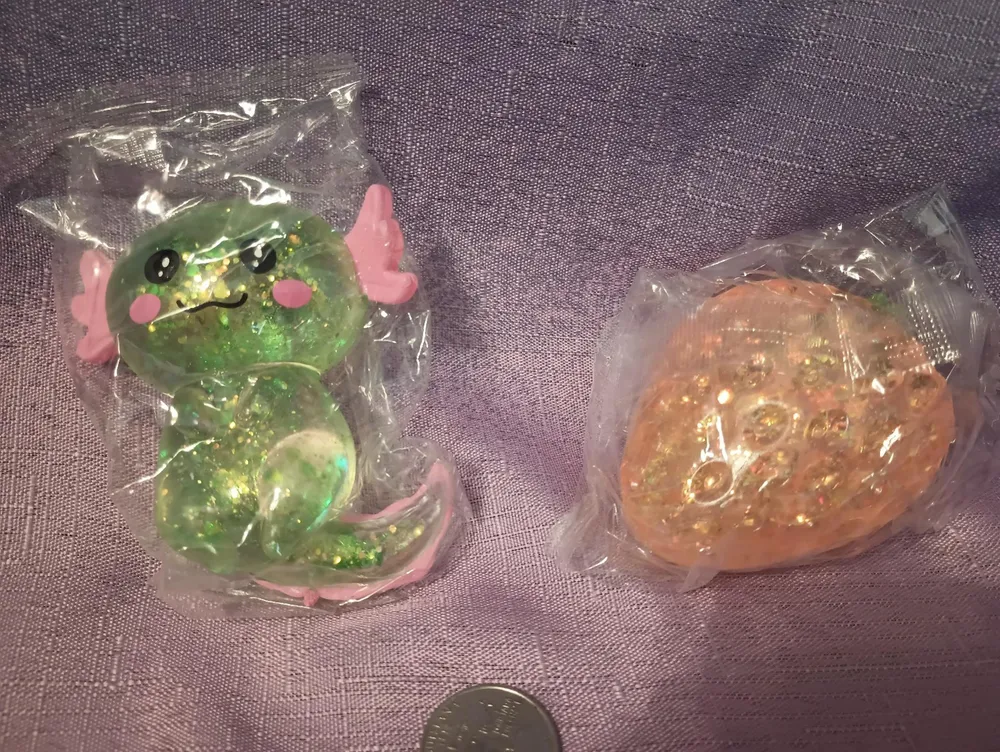 Sticky Sparkle Axolotl Stress Squeeze Set — photo 2