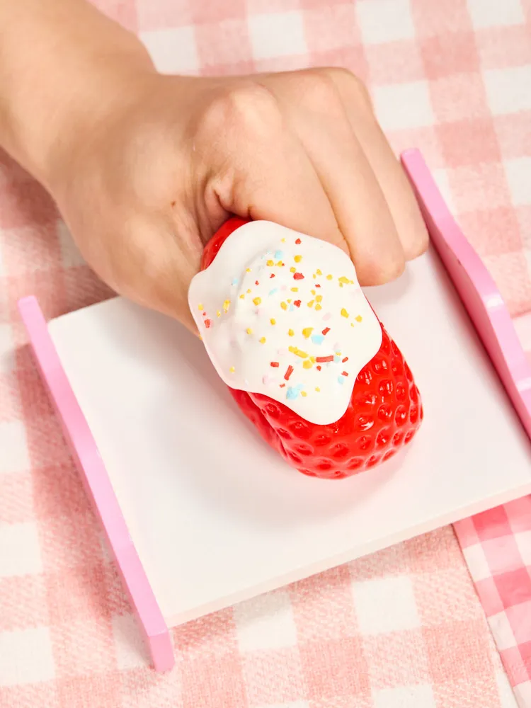 Strawberry Taba Squishy — photo 4