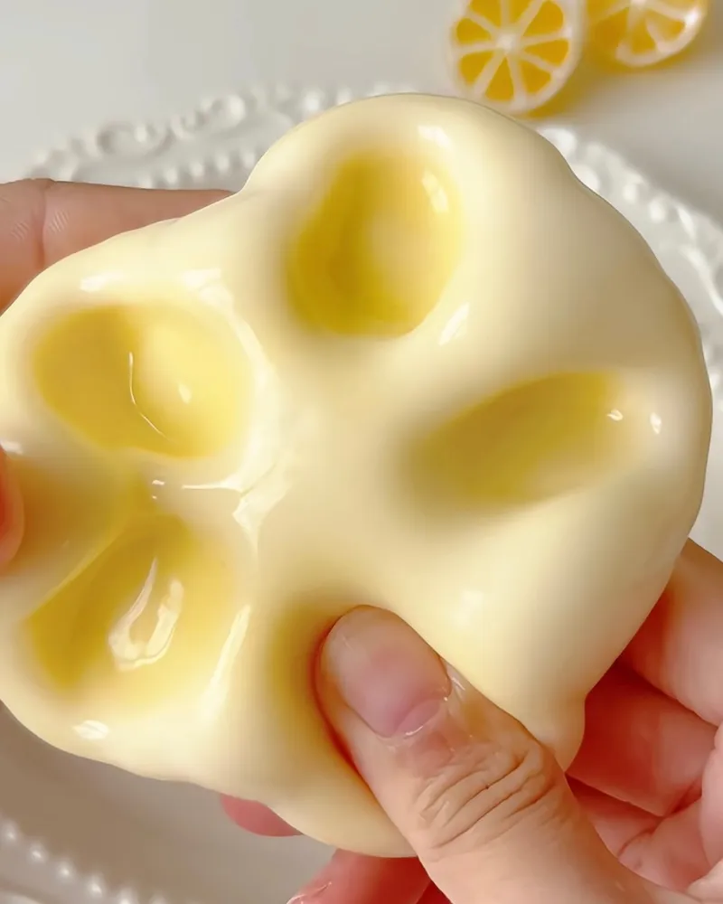 Stress Ball Fine Sand Filling Squishy Stress Relief Decompression Toy — photo 3