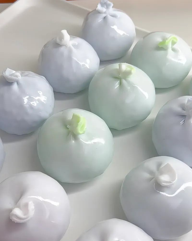 Stress Ball Glass Beads Filling Squishy Stress Relief Decompression Toy — photo 2