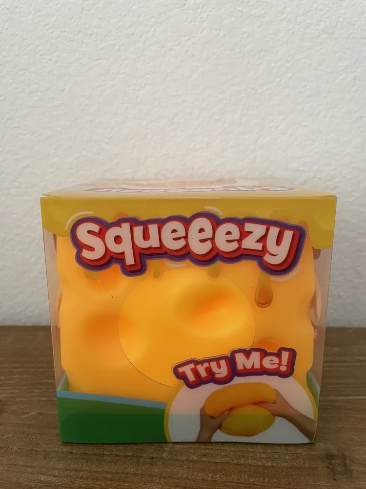 Sunny Days Jumbo Squeezy Cheese Yellow