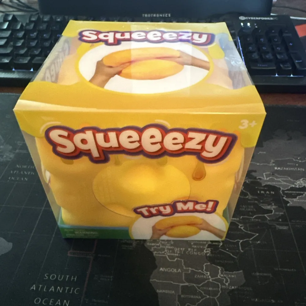 Sunny Days Jumbo Squeezy Cheese Yellow — photo 5