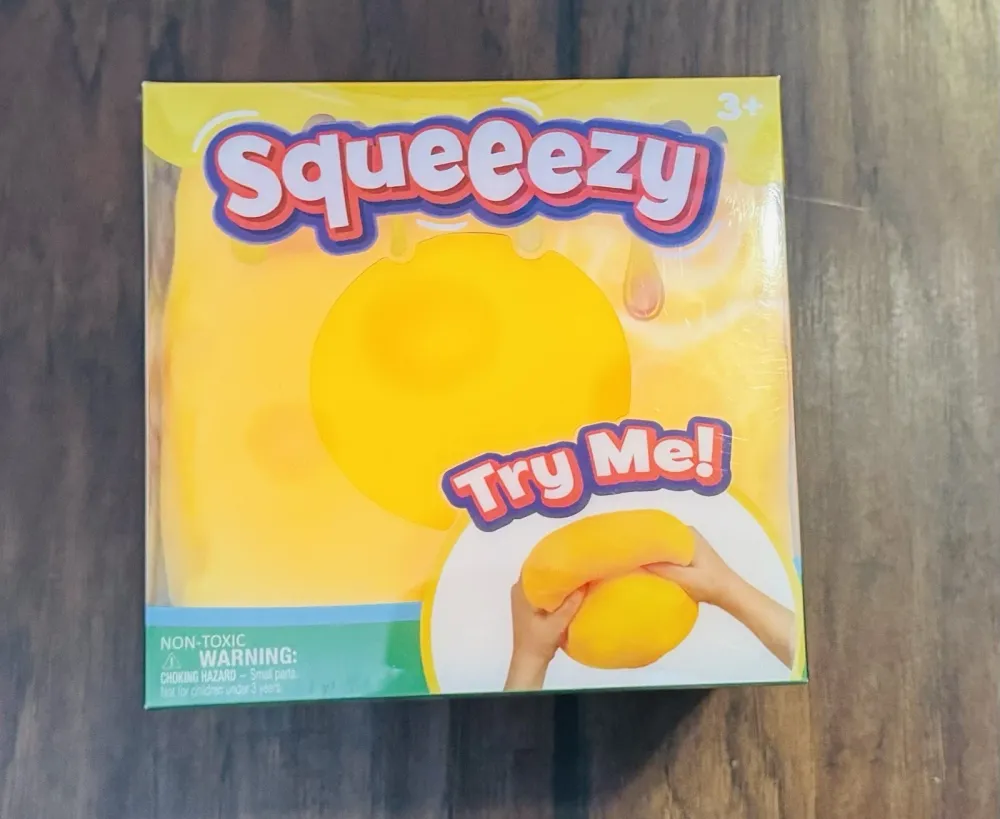 Sunny Days Squeeezy Large Cheese Block