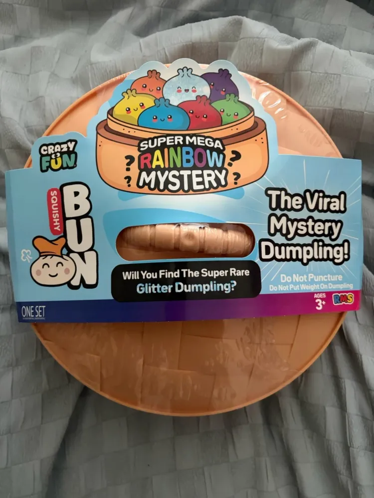 Super Mega Rainbow Mystery Squishy Dumpling Jumbo