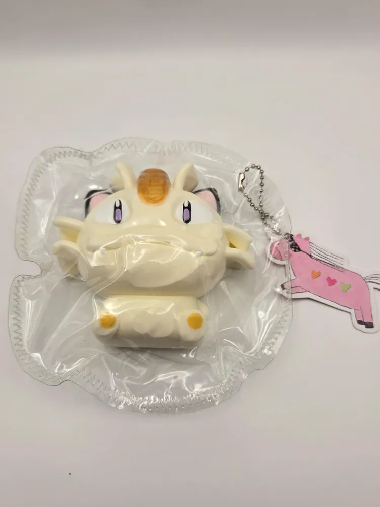 Taba Meowth Squishy