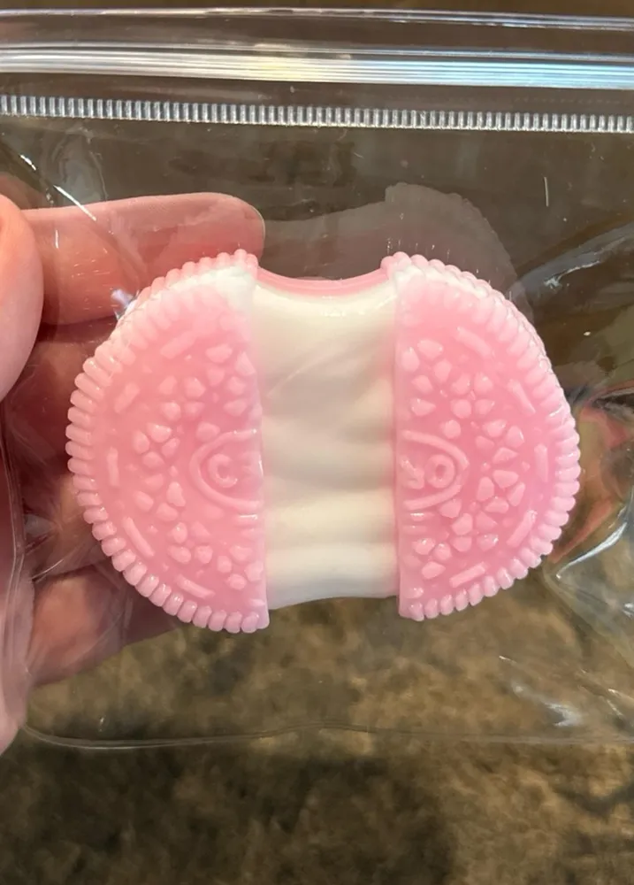 Taba Pink Oreo Cookie Squishy