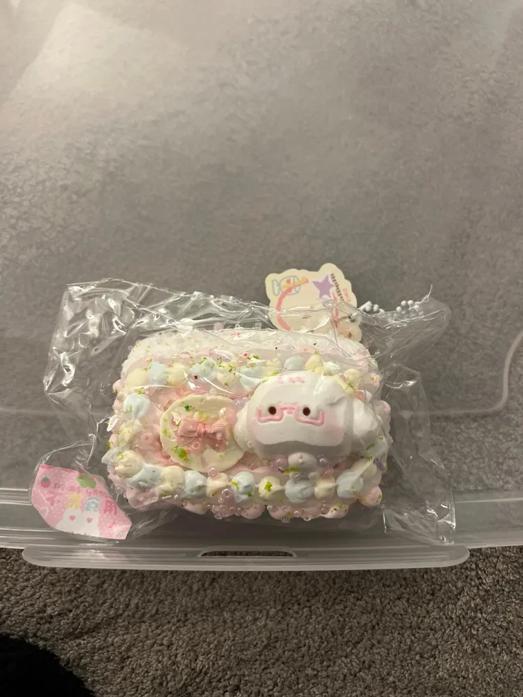 Soggy Doggy Studio Taba Cake Squishy