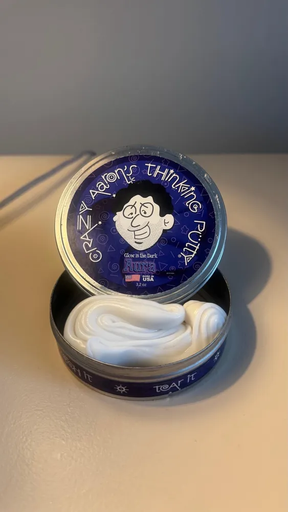 Thinking Putty AURA Glow in the Dark