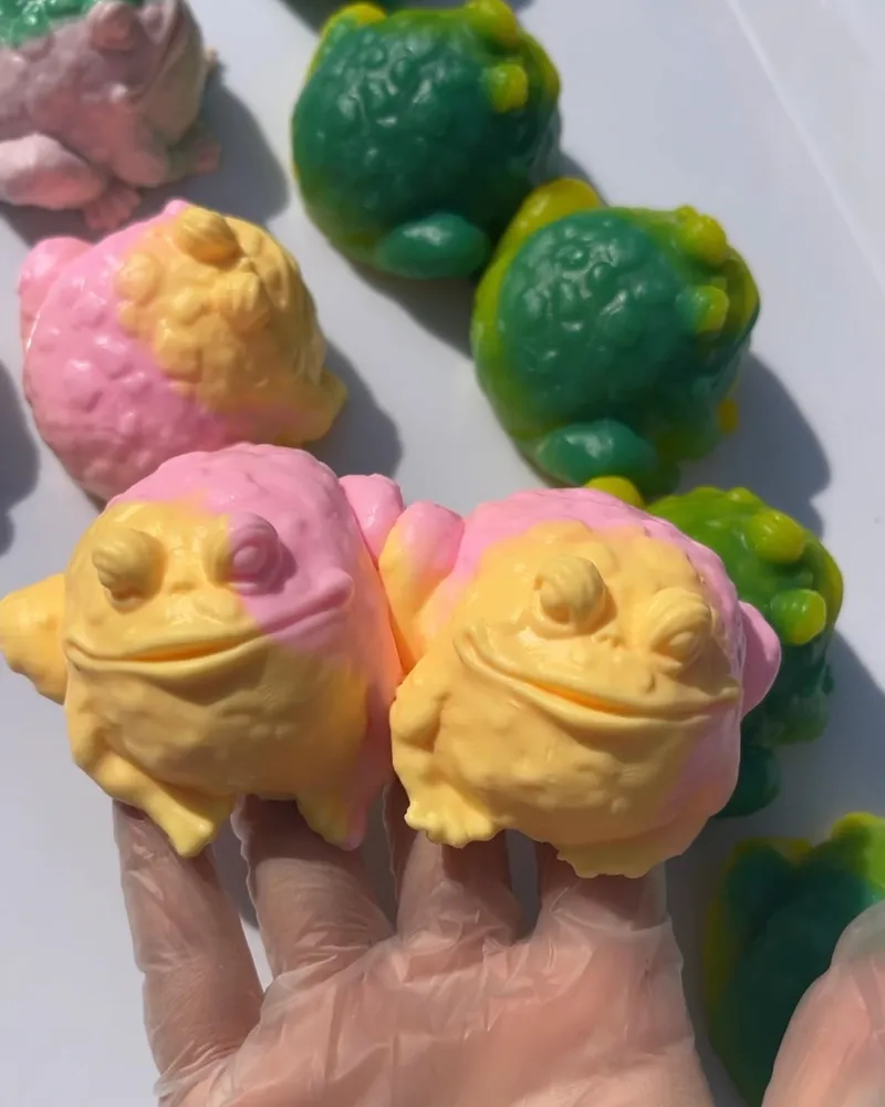 Toads Squishy Stress Relief Decompression Toy — photo 4