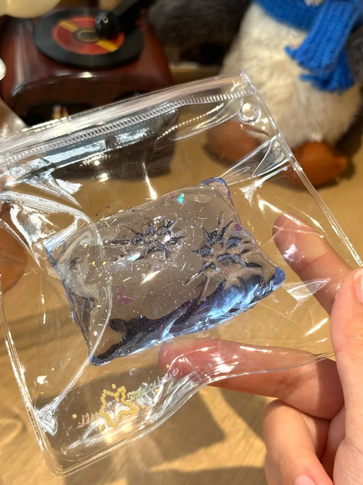 Translucent Pillow Squishy Stress Relief Decompression Toy — photo 3