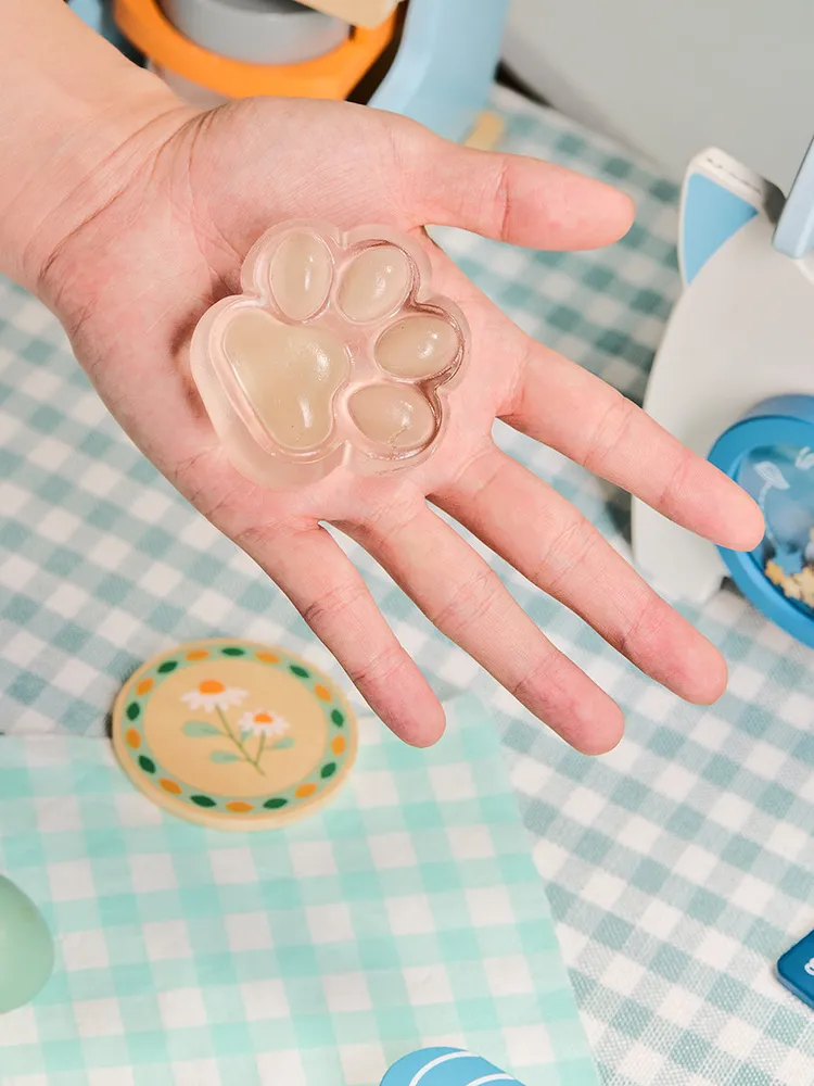 Transparent-green Paw Taba Squishy — photo 4