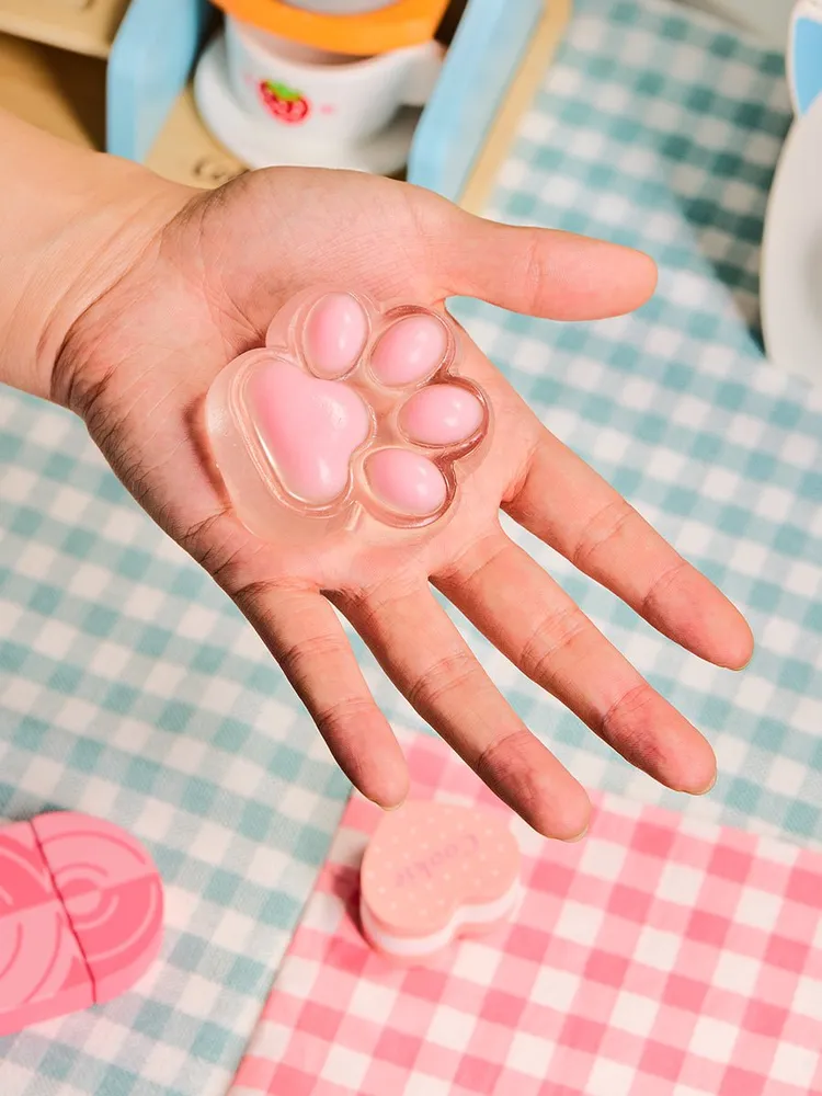 Transparent-pink Paw Taba Squishy — photo 2