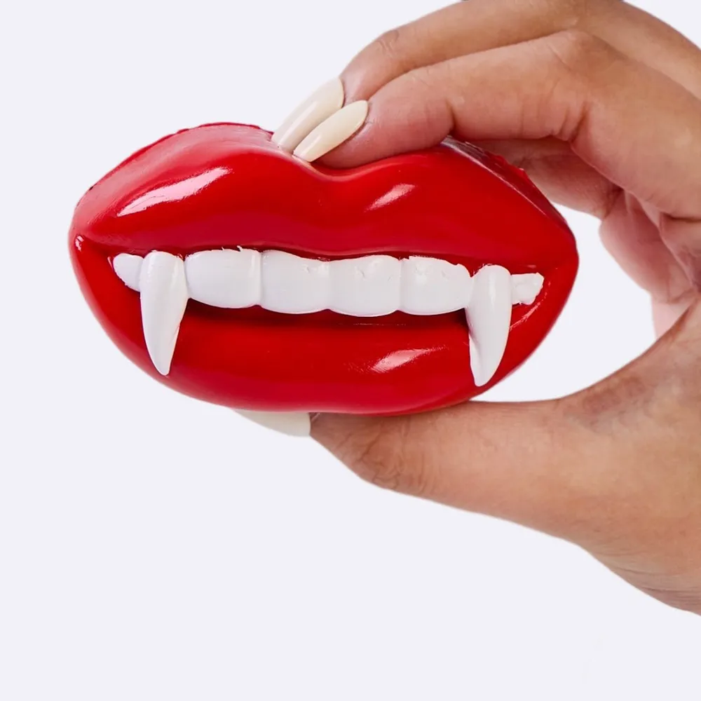 Vampire Mouth Taba Squishy — photo 5