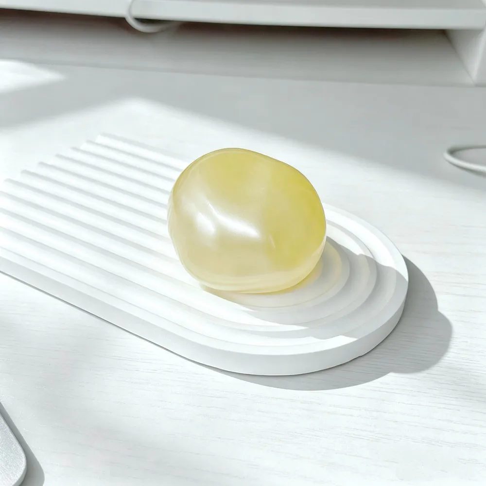 Vaseline Pearlescent Stress Ball Squishy — photo 3