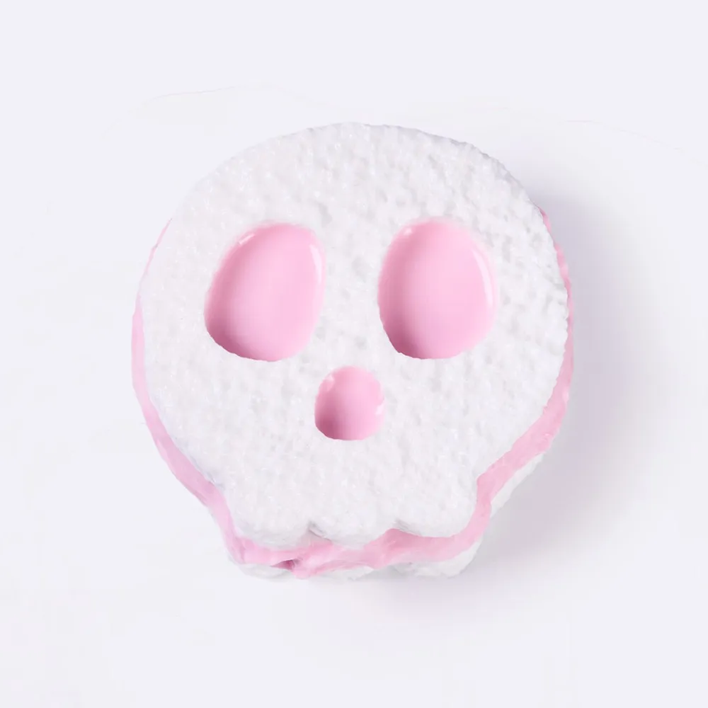 White-pink Skull Sandwich Cookie Taba Squishy — photo 2
