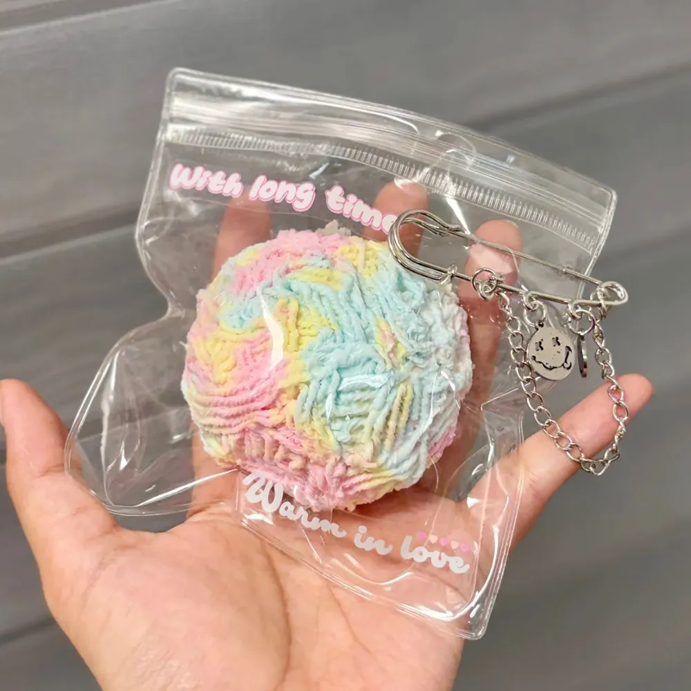 Yarn Roll Squishy Stress Relief Decompression Toy — photo 2