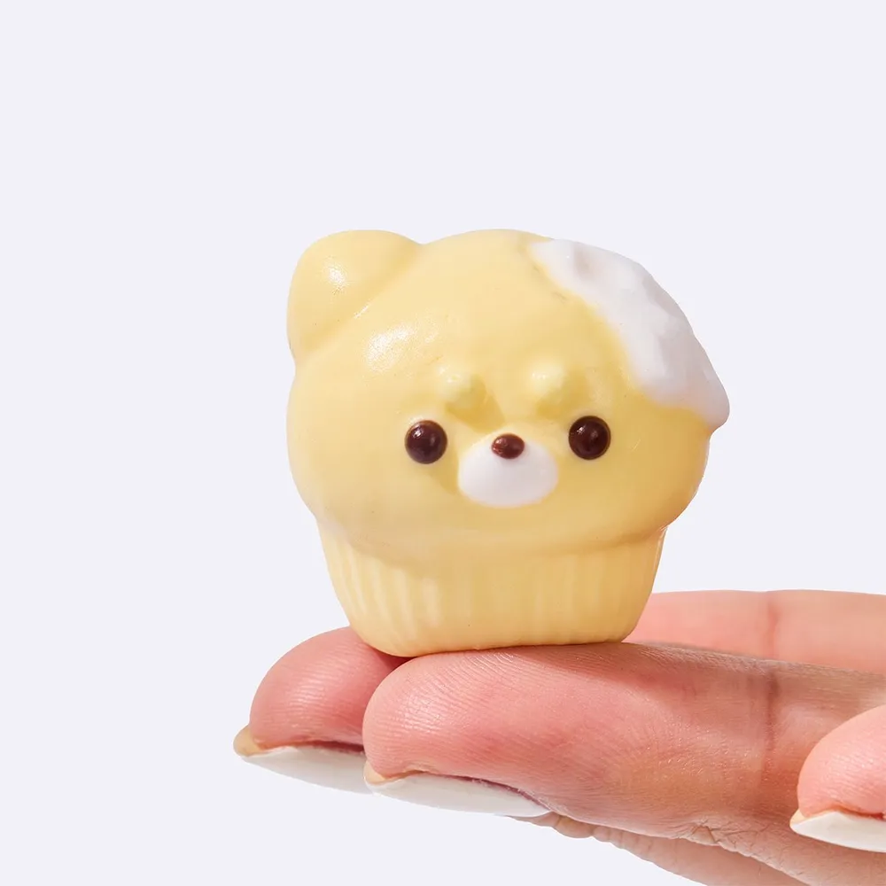 Yellow Seal Cupcake — photo 4